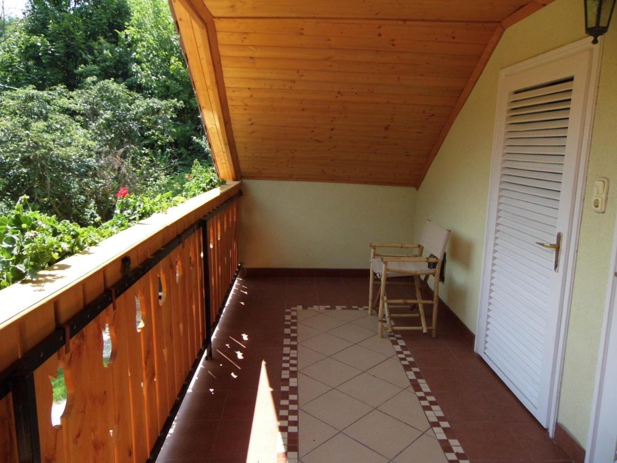 Villa Gergely-Haz, A Volt Peteri Dezsas Vendeghaz Sajoszentpeter Exterior foto